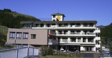 スマートフォンを所有していない職員のために貸与：社会福祉法人みなの福祉会　悠う湯ホーム　様