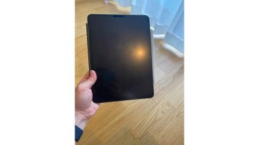 報告書や記録、連絡などをタブレットで行うのに利用：株式会社フラクタルオフィス　様