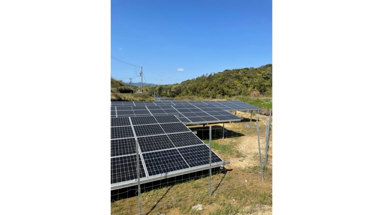 太陽光発電所現場画像